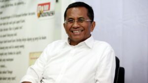 Biografi dahlan iskan