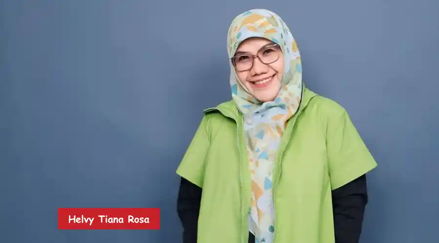 biografi Helvy Tiana Rosa