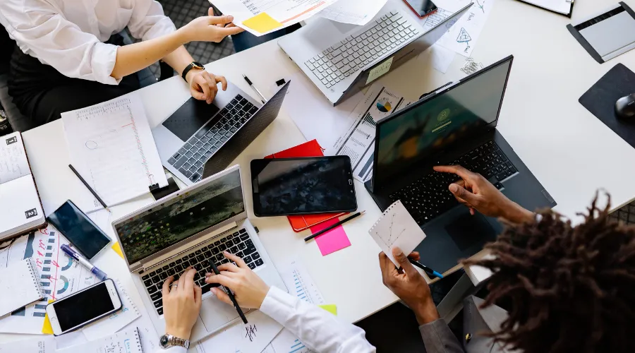 collaborative publishing dalam penerbitan buku