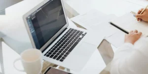 cara menulis novel yang baik dan benar