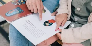 ide tema cerpen yang menarik