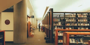 penerbit buku terkenal di indonesia